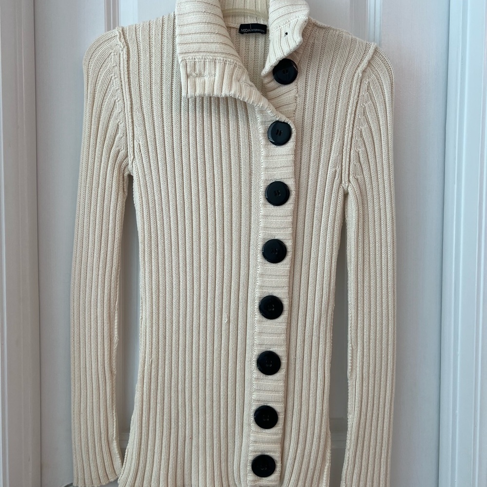 Moda International by Victoria’s Secret - Cream Ribbed Cardigan